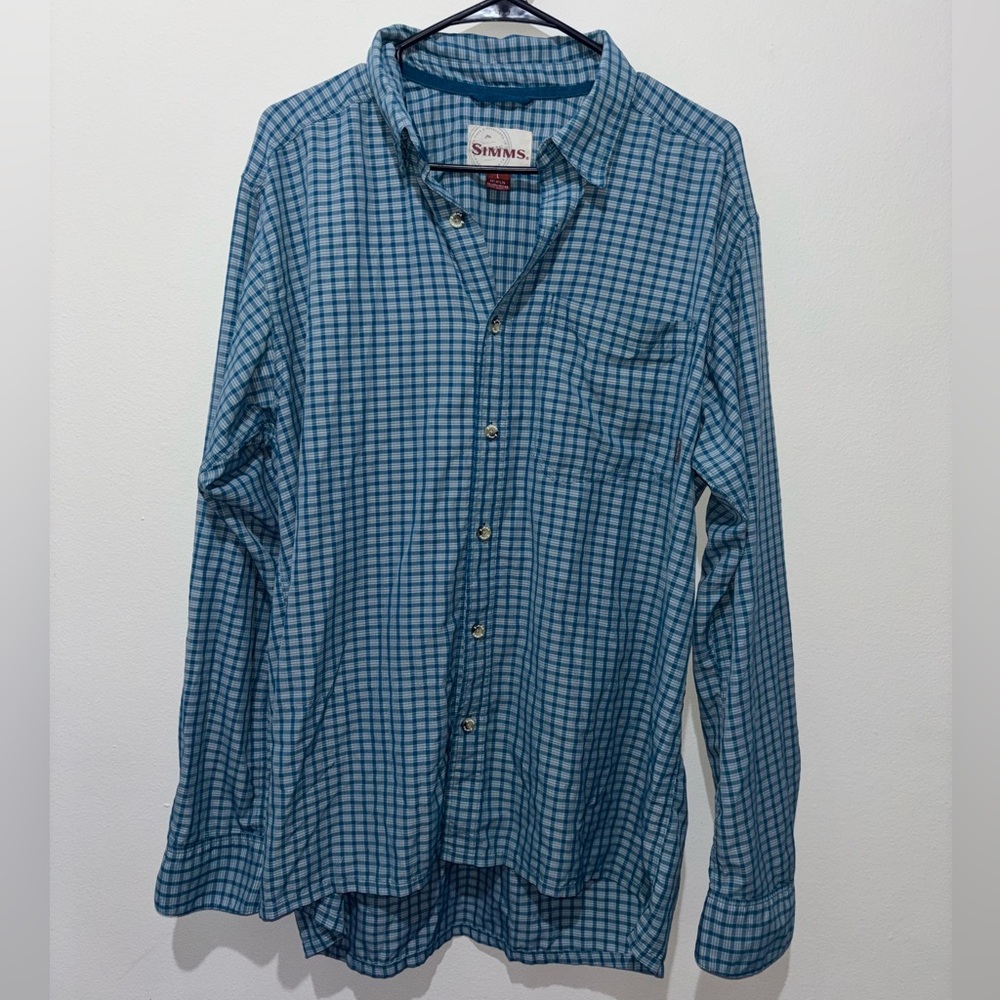 SIMMS Checkered Blue Button Down Size Large